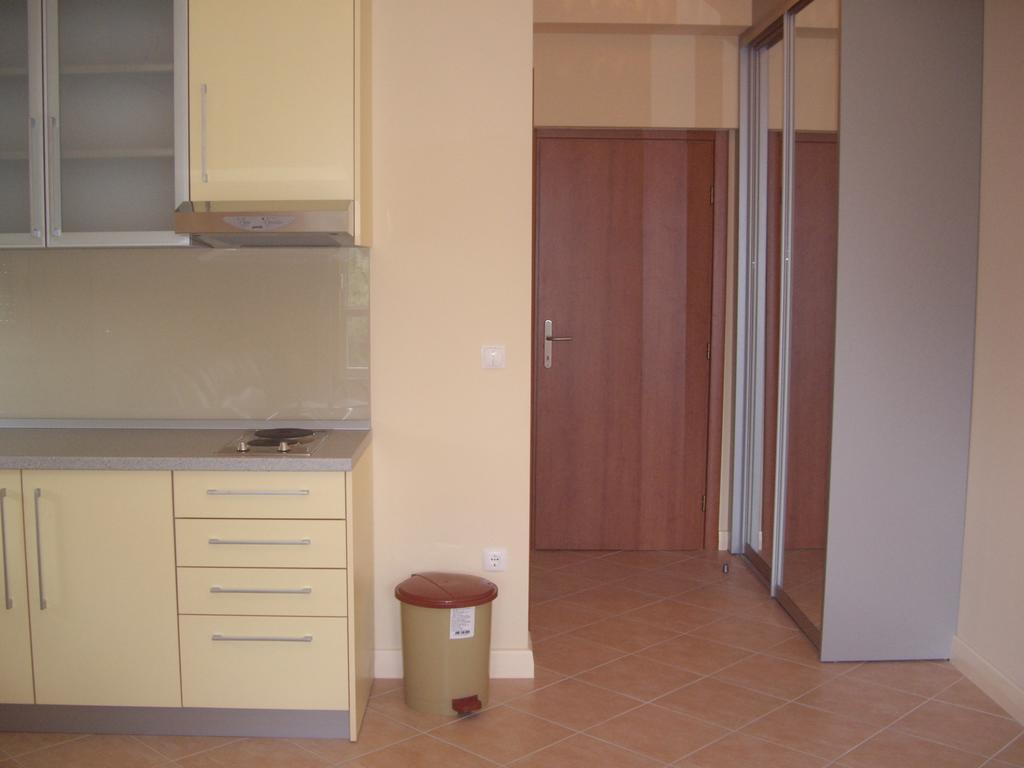 Apartments Villa Astra & Pinija Brela Pokoj fotografie