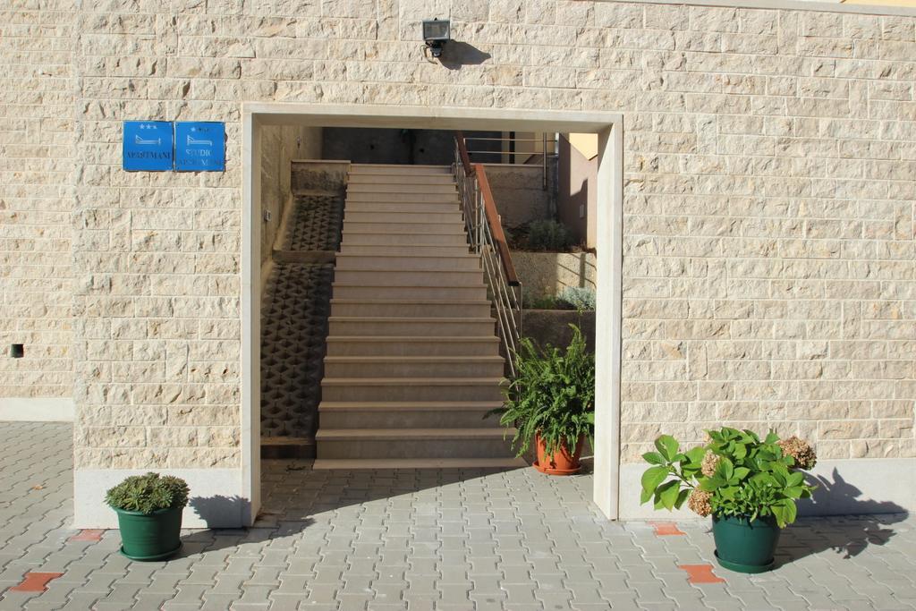 Apartments Villa Astra & Pinija Brela Pokoj fotografie