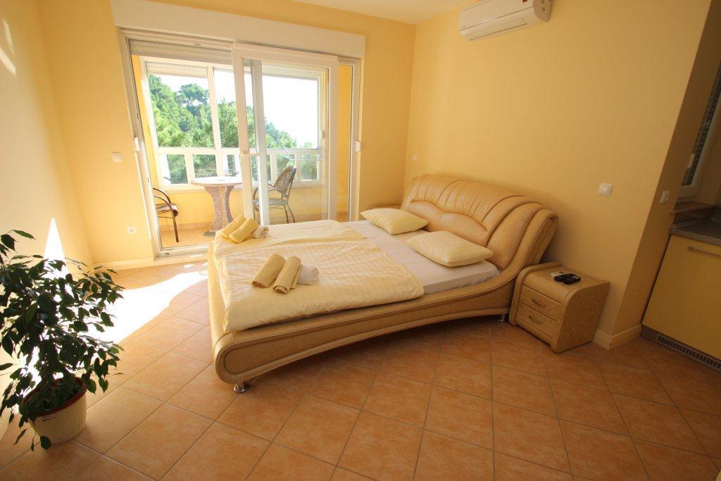 Apartments Villa Astra & Pinija Brela Exteriér fotografie